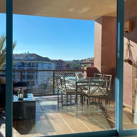 Apartamento Con Terraza Sobre La Marina De Sotogrande San Roque  Bagian luar foto