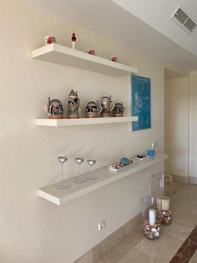 Apartamento Con Terraza Sobre La Marina De Sotogrande San Roque  Bagian luar foto